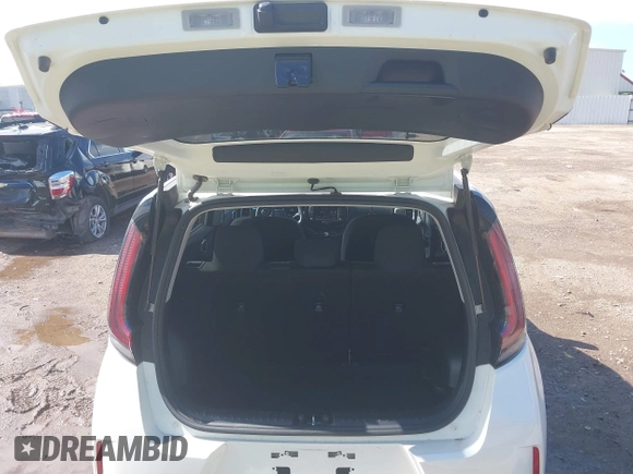 2023 Kia Soul LX with VIN KNDJ23AU8P7861431, listed as a IAAI auction lot 42234031 with 35,397 mi miles and . Bid and sale history available at DreamBid. Image 17.