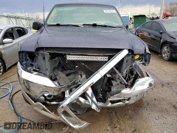 2000 Ford Excursion Limited with VIN 1FMNU43S4YEB85419, listed as a Copart auction lot 46796535 with 118,979 mi miles and Salvage title. Bid and sale history available at DreamBid. Image 5.