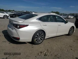 2021 Lexus ES 300h z VIN 58ADA1C1XMU012782, wystawiony jako Copart lot #53933135 z przebiegiem 52 009 mil mil oraz Szkoda całkowita • Salvage title. Historia ofert i sprzedaży dostępna na DreamBid. Obrazek 3.