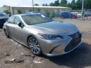2021 Lexus ES 300h with VIN 58ADA1C19MU007427, listed as a IAAI auction lot 42683609 with Not provided miles and . Bid and sale history available at DreamBid. Image 1.