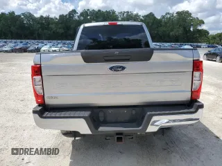 2020 Ford F-250 XL z VIN 1FT7W2BTXLEE66199, wystawiony jako Copart lot #62668705 z przebiegiem 74 631 mil mil oraz Nie do naprawy • Non repairable. Historia ofert i sprzedaży dostępna na DreamBid. Obrazek 6.