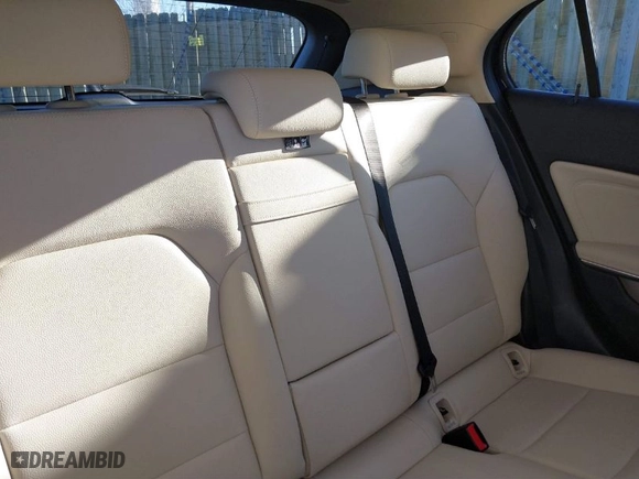 2018 Mercedes-Benz GLA with VIN WDCTG4GB1JJ426289, listed as a IAAI auction lot 41601356 with 68,206 mi miles. Bid and sale history available at carsss.com. Image 8.