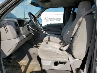 2000 Ford F-350 XL with VIN 1FTSX31S2YEE37213, listed as a Copart auction lot 54300595 with 141,273 mi miles and Clean title. Bid and sale history available at DreamBid. Image 7.