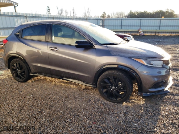2022 Honda HR-V Sport with VIN 3CZRU6H11NM724791, listed as a Copart auction lot 48408155 with 52,833 mi miles and Salvage Title. Bid and sale history available at carsss.com. Image 4.
