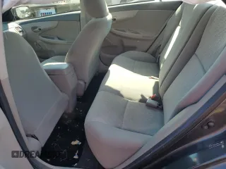 2010 Toyota Corolla z VIN 2T1BU4EE6AC217276, wystawiony jako Copart lot #62291275 z przebiegiem 66 516 mil mil oraz Szkoda całkowita • Salvage title. Historia ofert i sprzedaży dostępna na DreamBid. Obrazek 10.