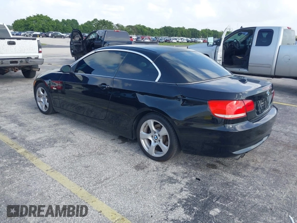 2008 BMW 3 Series 328i с VIN WBAWR33558P150694, выставлен на аукционе IAAI как лот 42838031 с пробегом 106 589 миль миль и . История ставок и продаж доступна на DreamBid. Изображение 3.