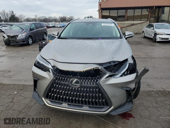 2022 Lexus NX with VIN 2T2AKCEZ2NC002882, listed as a Copart auction lot 43757475 with 48,299 mi miles and Salvage Title. Bid and sale history available at carsss.com. Image 5.