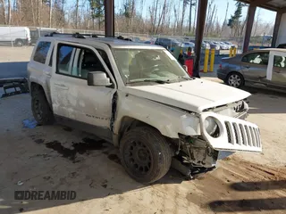 2015 Jeep Patriot Limited with VIN 1C4NJRCB9FD177233, listed as a IAAI auction lot 41443612 with 149,096 mi miles and . Bid and sale history available at DreamBid. Image 1.