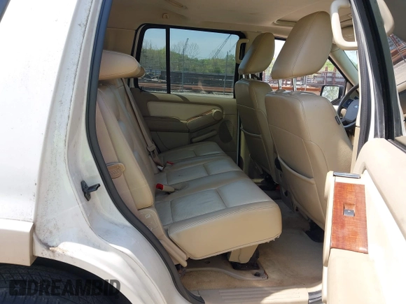 2009 Ford Explorer Eddie Bauer z VIN 1FMEU64E49UA41798, wystawiony jako IAAI lot #42029701 z przebiegiem 246 417 mil mil oraz . Historia ofert i sprzedaży dostępna na DreamBid. Obrazek 8.