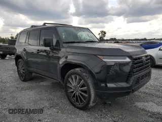 2024 Lexus GX 550 Luxury with VIN JTJVBCDX0R5013269, listed as a Copart auction lot 60641305 with 13,462 mi miles and Salvage title. Bid and sale history available at DreamBid. Image 4.