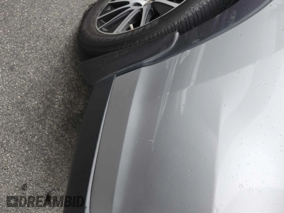 2018 Toyota Highlander SE с VIN 5TDKZRFH4JS533127, выставлен на аукционе IAAI как лот 42360405 с пробегом 129 936 миль миль и . История ставок и продаж доступна на DreamBid. Изображение 1.