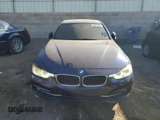 2017 BMW 3 Series 340i xDrive with VIN WBA8B7C59HK806459, listed as a Copart auction lot 82413934 with 60,421 mi miles and Salvage Title. Bid and sale history available at carsss.com. Image 5.