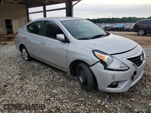 2015 Nissan Versa SV with VIN 3N1CN7AP5FL931837, listed as a Copart auction lot 57343155 with 104,494 mi miles and Salvage title. Bid and sale history available at DreamBid. Image 4.