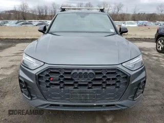 2023 Audi SQ5 Premium Plus with VIN WA1B4AFY0P2102679, listed as a Copart auction lot 47826385 with 13,986 mi miles and Salvage Title. Bid and sale history available at carsss.com. Image 5.