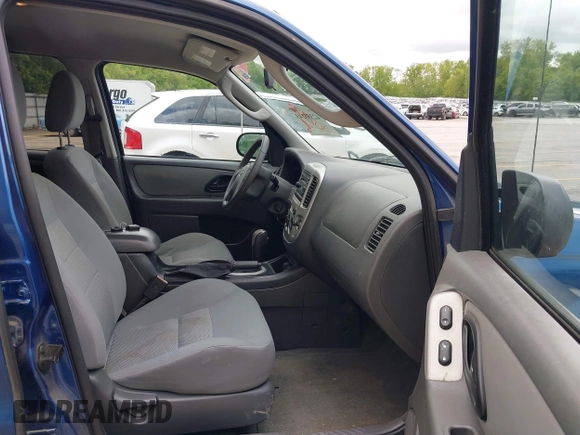 2007 Ford Escape XLT с VIN 1FMYU93177KA02872, выставлен на аукционе IAAI как лот 42356149 с пробегом 134 150 миль миль и . История ставок и продаж доступна на DreamBid. Изображение 5.