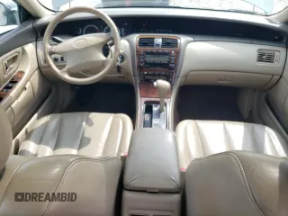 2001 Toyota Avalon XL w/Bucket Seats with VIN 4T1BF28B91U122547, listed as a Copart auction lot 53041735 with 254,722 mi miles and Salvage Title. Bid and sale history available at carsss.com. Image 8.