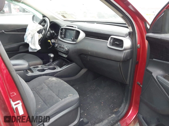 2019 Kia Sorento L with VIN 5XYPG4A37KG465964, listed as a IAAI auction lot 41346205 with 120,594 mi miles. Bid and sale history available at carsss.com. Image 5.