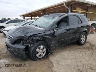2008 Kia Sorento LX z VIN KNDJC735485779588, wystawiony jako Copart lot #48305515 z przebiegiem 233 921 mil mil oraz Nie do naprawy • Non repairable. Historia ofert i sprzedaży dostępna na DreamBid. Obrazek 1.