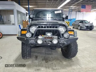 2001 Jeep Wrangler Sport with VIN 1J4FA49S31P331578, listed as a Copart auction lot 54302965 with 102,550 mi miles and Clean Title. Bid and sale history available at carsss.com. Image 5.
