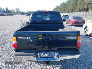 2004 Toyota Tacoma PreRunner z VIN 5TEGN92N74Z344833, wystawiony jako IAAI lot #42078554 z przebiegiem 227 310 mil mil oraz . Historia ofert i sprzedaży dostępna na DreamBid. Obrazek 16.