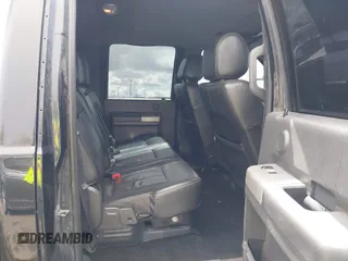 2014 Ford F-250 XL with VIN 1FT7W2BT4EEB31135, listed as a IAAI auction lot 41916247 with 215,119 mi miles. Bid and sale history available at carsss.com. Image 8.