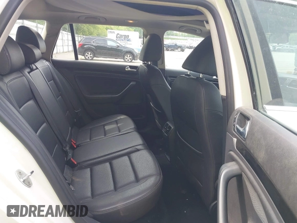 2014 Volkswagen Jetta TDI w/Sunroof с VIN 3VWPL7AJ0EM604381, выставлен на аукционе IAAI как лот 42362066 с пробегом 159 274 миль миль и . История ставок и продаж доступна на DreamBid. Изображение 8.