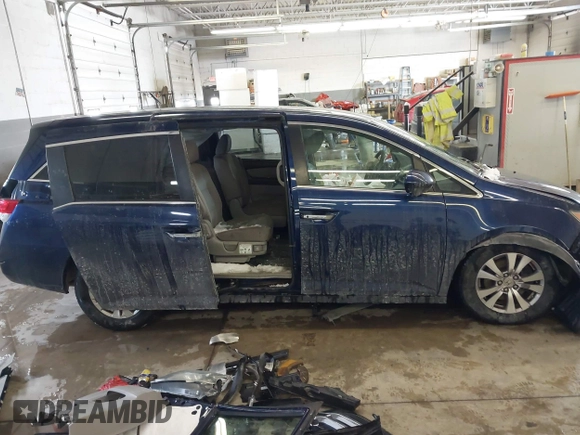 2015 Honda Odyssey EX with VIN 5FNRL5H42FB114840, listed as a IAAI auction lot 41586407 with 92,490 mi miles. Bid and sale history available at carsss.com. Image 14.