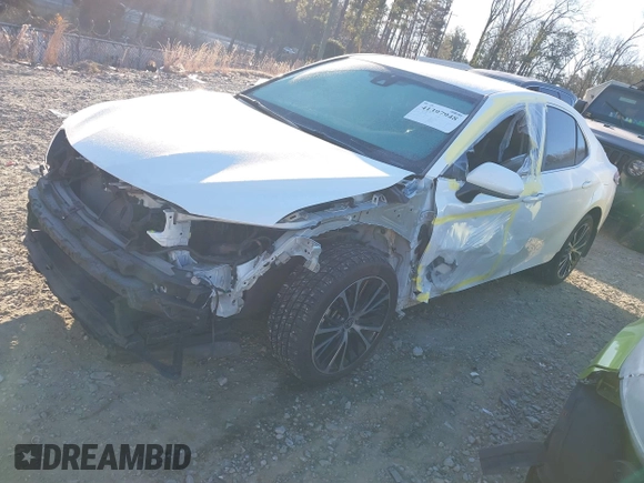 2020 Toyota Camry SE z VIN 4T1G11AK9LU997770, wystawiony jako IAAI lot #41397948 z przebiegiem 97 338 mil mil oraz . Historia ofert i sprzedaży dostępna na DreamBid. Obrazek 17.