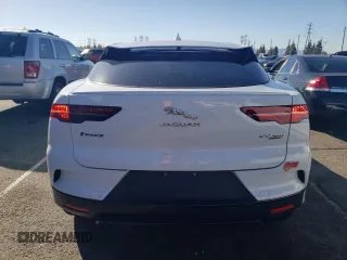 2019 Jaguar I-Pace S z VIN SADHB2S11K1F73993, wystawiony jako Copart lot #39519353 z przebiegiem 28 767 mil mil oraz . Historia ofert i sprzedaży dostępna na DreamBid. Obrazek 6.