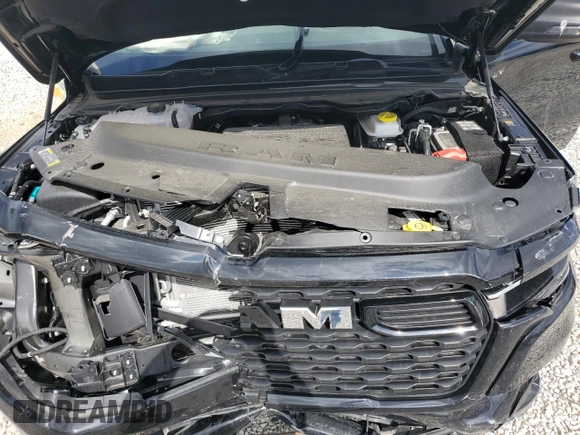 2025 Ram 1500 Big Horn z VIN 1C6RRFFG1SN523805, wystawiony jako Copart lot #57298595 z przebiegiem 3 557 mil mil oraz Szkoda całkowita • Salvage title. Historia ofert i sprzedaży dostępna na DreamBid. Obrazek 11.