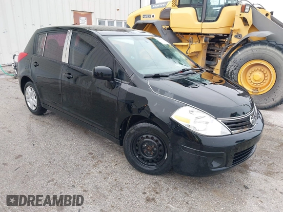 2011 Nissan Versa 1.8 S with VIN 3N1BC1CP4BL370830, listed as a IAAI auction lot 41889669 with 156,183 mi miles. Bid and sale history available at carsss.com. Image 1.