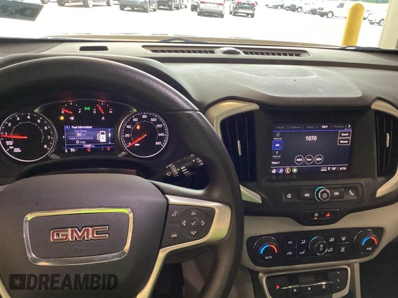 2022 GMC Terrain SLE z VIN 3GKALMEV9NL212210, wystawiony jako IAAI lot #42569102 z przebiegiem 71 097 mil mil oraz . Historia ofert i sprzedaży dostępna na DreamBid. Obrazek 27.