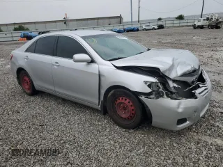 2010 Toyota Camry z VIN 4T1BF3EK1AU075962, wystawiony jako Copart lot #58929065 z przebiegiem 216 986 mil mil oraz Szkoda całkowita • Salvage title. Historia ofert i sprzedaży dostępna na DreamBid. Obrazek 4.