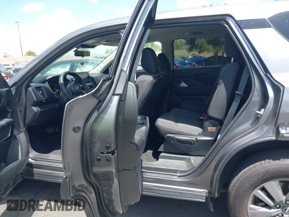 2024 Nissan Pathfinder S with VIN 5N1DR3AA3RC296378, listed as a IAAI auction lot 42249673 with 10,309 mi miles and . Bid and sale history available at DreamBid. Image 8.