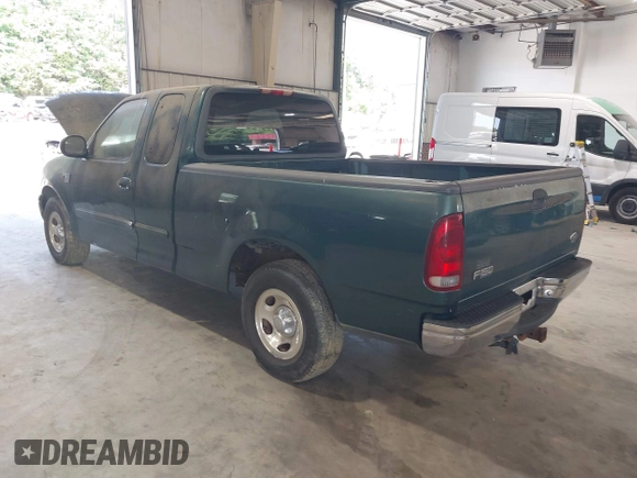 2000 Ford F-150 XL with VIN 1FTRX17L7YNA66620, listed as a IAAI auction lot 42622639 with Not provided miles and . Bid and sale history available at DreamBid. Image 3.