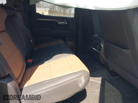 2025 Chevrolet Silverado 1500 with VIN 3GCUKJEL2SG115606, listed as a IAAI auction lot 41917657 with 10,413 mi miles and . Bid and sale history available at DreamBid. Image 8.