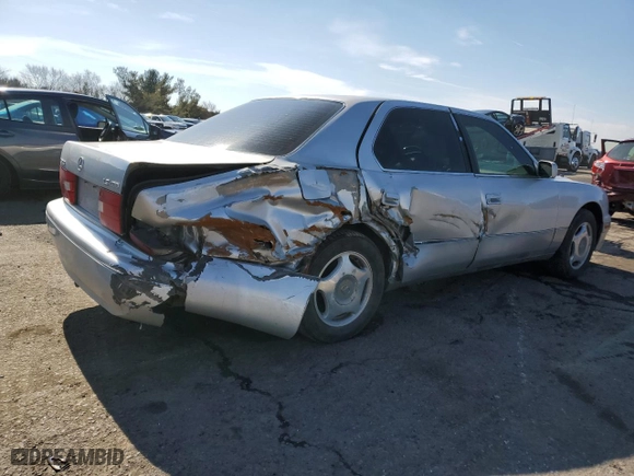 1999 Lexus LS 400 Luxury Sdn with VIN JT8BH28FXX0149773, listed as a Copart auction lot 45444785 with 230,944 mi miles and Salvage Title. Bid and sale history available at carsss.com. Image 3.