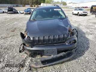 2016 Jeep Cherokee Latitude z VIN 1C4PJMCB5GW218927, wystawiony jako Copart lot #51283145 z przebiegiem 127 992 mil mil oraz Szkoda całkowita • Salvage title. Historia ofert i sprzedaży dostępna na DreamBid. Obrazek 5.