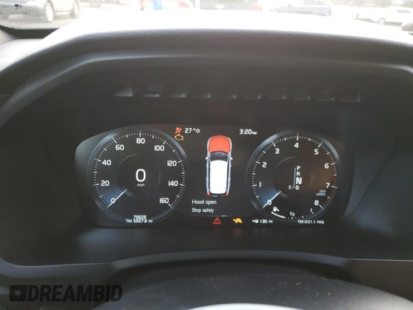 2017 Volvo XC90 Momentum with VIN YV4A22PK8H1117331, listed as a Copart auction lot 86197224 with 76,626 mi miles and Salvage Title. Bid and sale history available at carsss.com. Image 9.