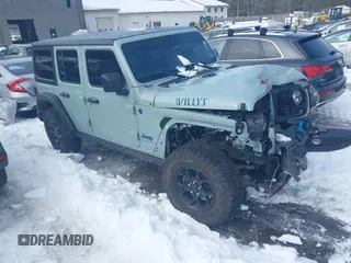 2024 Jeep Wrangler Willys z VIN 1C4RJXN65RW165921, wystawiony jako IAAI lot #41585154 z przebiegiem 9 673 mil mil oraz . Historia ofert i sprzedaży dostępna na DreamBid. Obrazek 1.