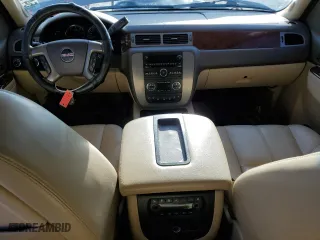 2014 GMC Yukon XL SLT with VIN 1GKS2KE7XER220161, listed as a Copart auction lot 54106865 with 169,583 mi miles and Salvage Title. Bid and sale history available at carsss.com. Image 8.