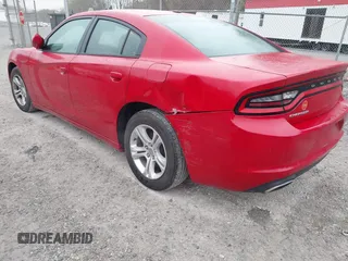 2016 Dodge Charger SE with VIN 2C3CDXBG1GH109923, listed as a IAAI auction lot 41934238 with 130,824 mi miles and . Bid and sale history available at carsss.com. Image 3.