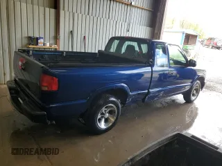 2001 Chevrolet S-10 LS with VIN 1GCCS19561K159493, listed as a Copart auction lot 55622415 with 86,979 mi miles and Salvage Title. Bid and sale history available at DreamBid. Image 3.