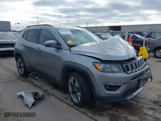 2019 Jeep Compass Limited with VIN 3C4NJCCB2KT662332, listed as a IAAI auction lot 41066402 with 148,324 mi miles. Bid and sale history available at carsss.com. Image 1.