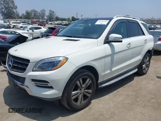 2013 Mercedes-Benz M 350 with VIN 4JGDA5JB6DA163663, listed as a IAAI auction lot 42449381 with 125,880 mi miles and . Bid and sale history available at DreamBid. Image 18.