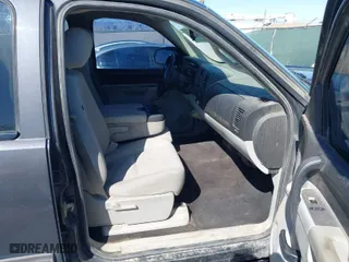 2011 Chevrolet Silverado 1500 LT with VIN 3GCPCSE04BG137550, listed as a IAAI auction lot 41939195 with 267,185 mi miles. Bid and sale history available at carsss.com. Image 5.