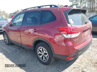 2023 Subaru Forester Premium with VIN JF2SKADC4PH421892, listed as a IAAI auction lot 41902302 with 28,242 mi miles. Bid and sale history available at carsss.com. Image 3.