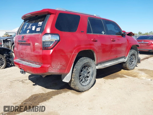 2018 Toyota 4Runner SR5 with VIN JTEBU5JR7J5496955, listed as a IAAI auction lot 40713133 with Not Provided miles. Bid and sale history available at carsss.com. Image 4.