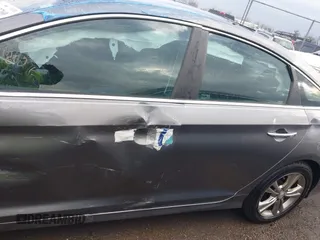 2019 Hyundai Sonata SEL with VIN 5NPE34AF4KH784387, listed as a IAAI auction lot 41882760 with 74,336 mi miles and . Bid and sale history available at DreamBid. Image 14.