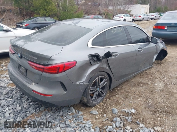 2022 BMW 2 Series 228i xDrive z VIN WBA73AK03N7J83155, wystawiony jako IAAI lot #42017164 z przebiegiem 64 264 mil mil oraz . Historia ofert i sprzedaży dostępna na DreamBid. Obrazek 4.